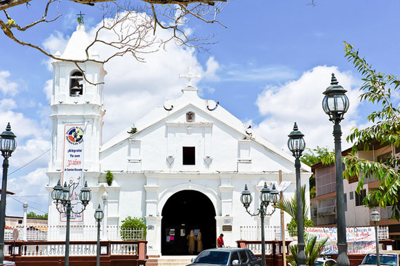 Find a Traditional Life in Colonial Panama