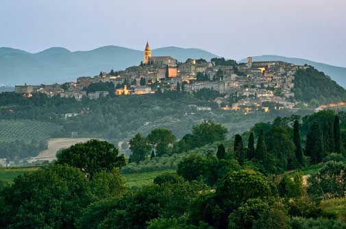 The Best Hill Towns in Umbria: Italy’s Romantic Heart