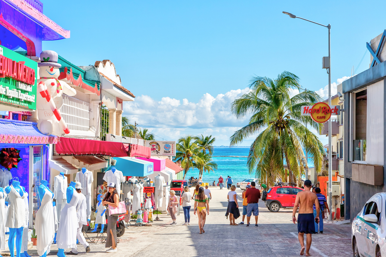 Can you Recommend a Walkable Beach Community in Mexico