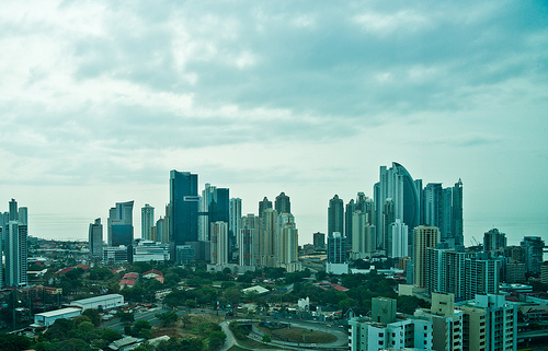 How to Open a Business Bank Account in Panama