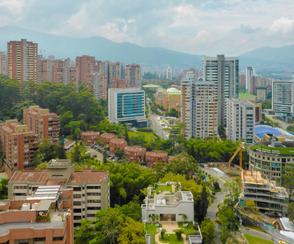 Finding Our Way to a Better Life in Good-Value Medellín