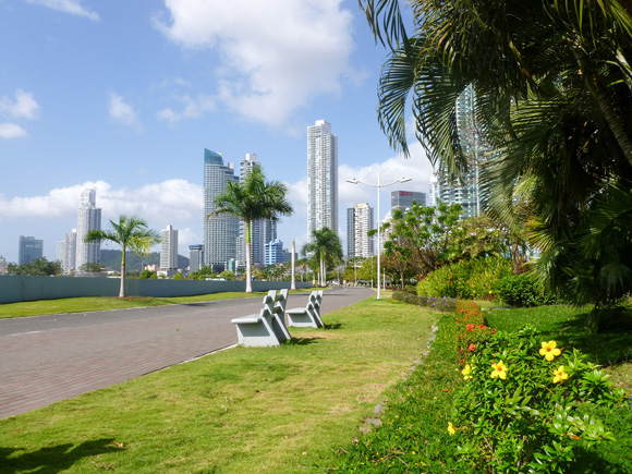 Living Large in Panama: The Ultimate City-Beach Combo