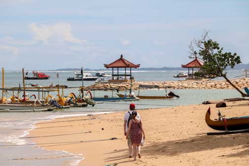 A Relaxed Retirement for $1,200 a Month in Beach-Town Bali