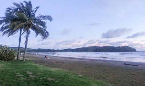 What’s It Really Like to Live  by the Beach in Panama?