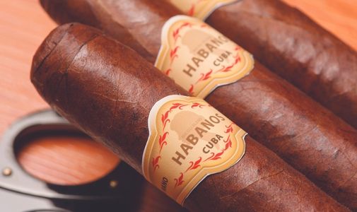 Cuban Cigars Good Enough for Castro Himself